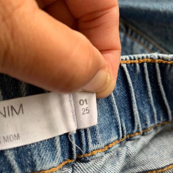 Garage Denim Mom Shorts 80’s Retro Medium Wash Size 25 - Picture 9 of 9